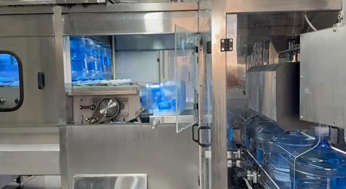 19L-container-washing